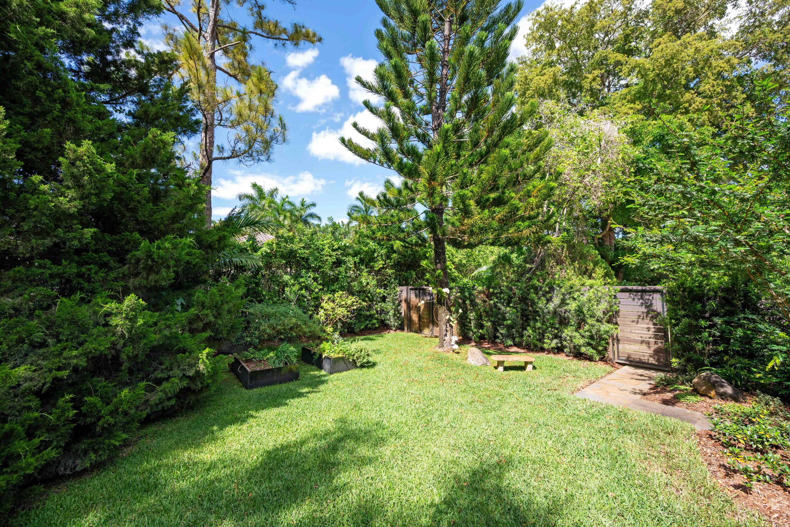 LONG LAKE ESTATES 1 AS - Residential