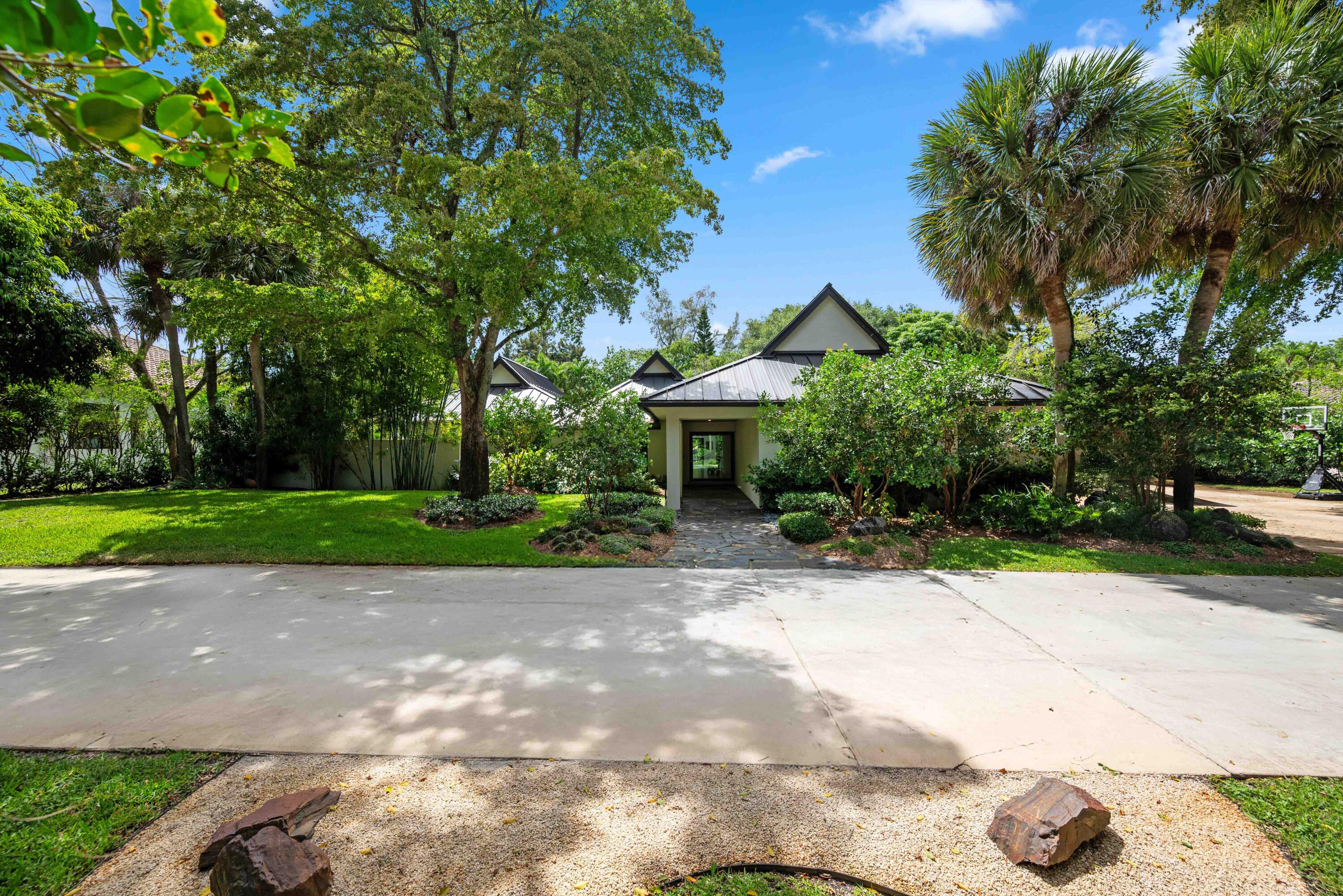 LONG LAKE ESTATES 1 AS - Residential