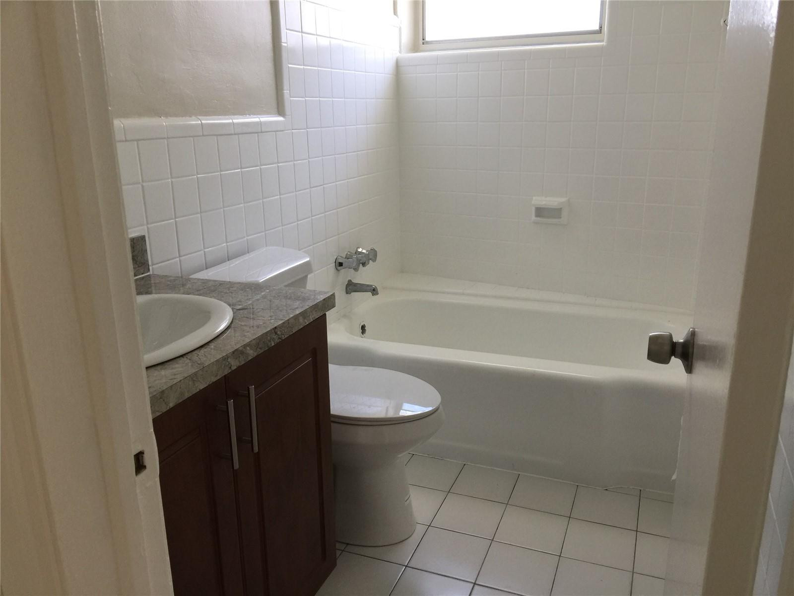 HARBOR CONDO - Residential