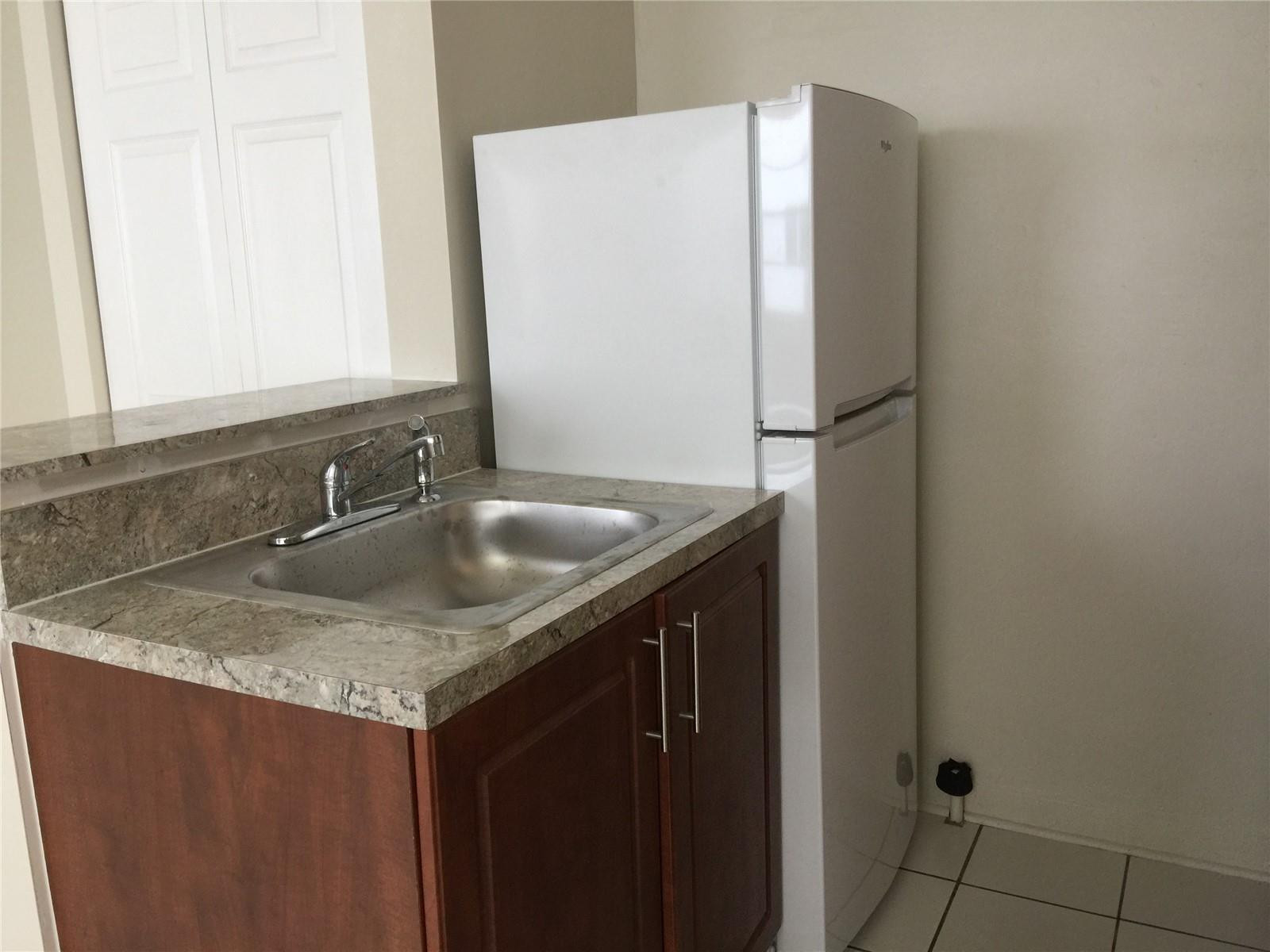 HARBOR CONDO - Residential