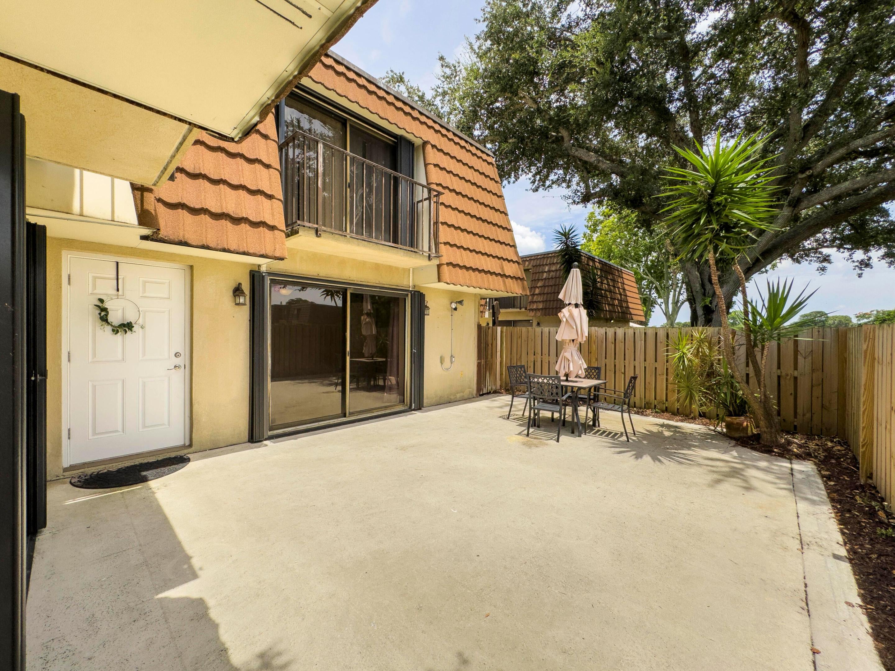 187 Charter Way