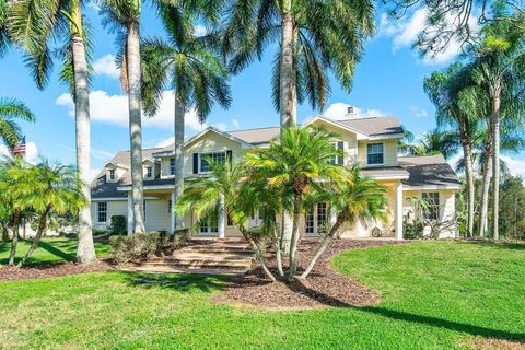 A home in Loxahatchee