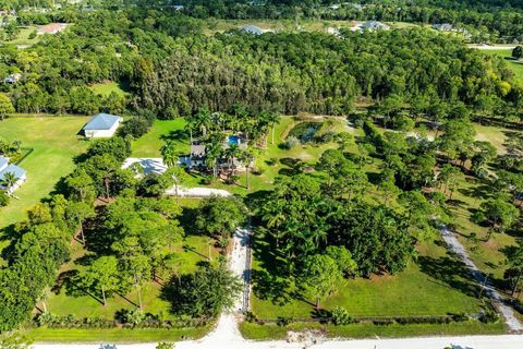 A home in Loxahatchee