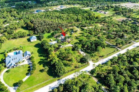 A home in Loxahatchee