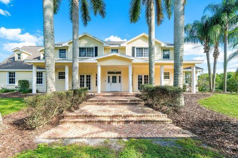 A home in Loxahatchee