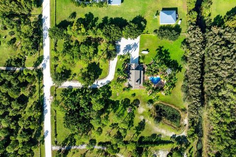 A home in Loxahatchee