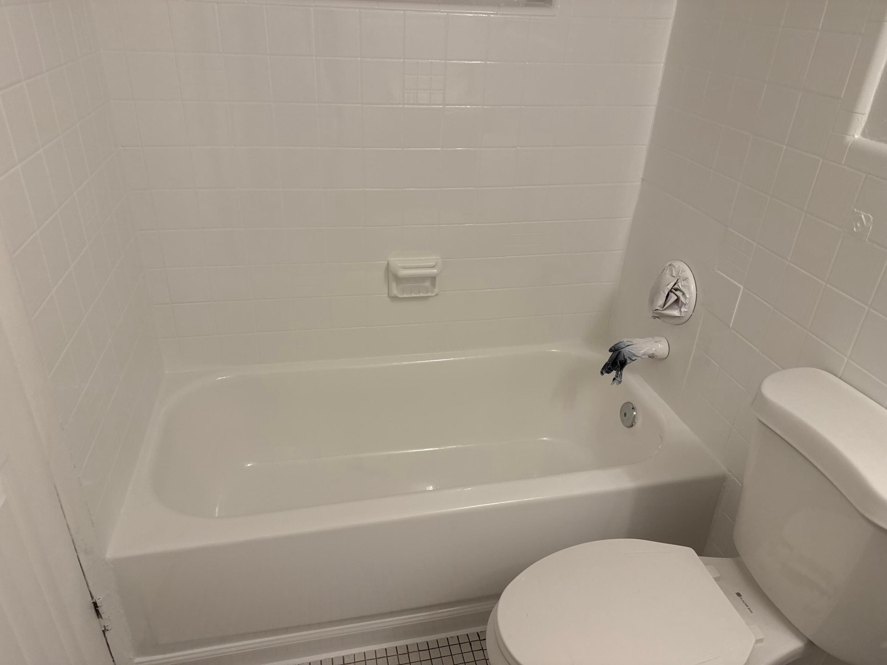View photos, virtual tours, details... 2285 NE 172nd Street 12
