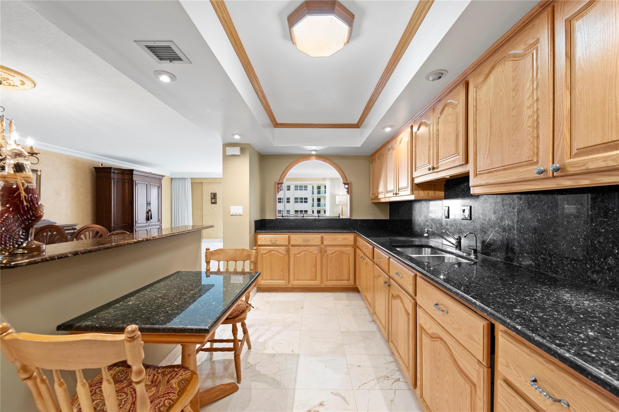 The Commodore - Residential