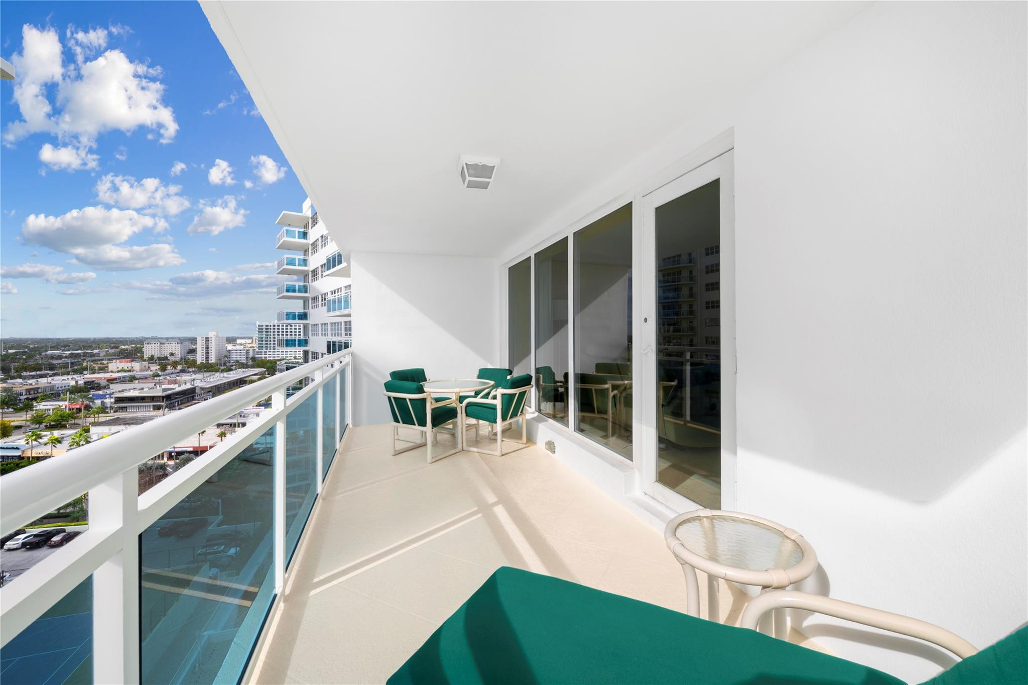 3430 Galt Ocean Drive 1208