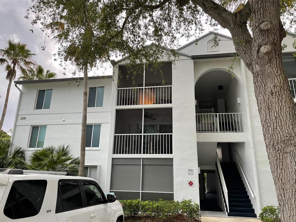 Photo of 2508 SE Anchorage Cove, Port Saint Lucie, FL 34952 (MLS # R10707132)