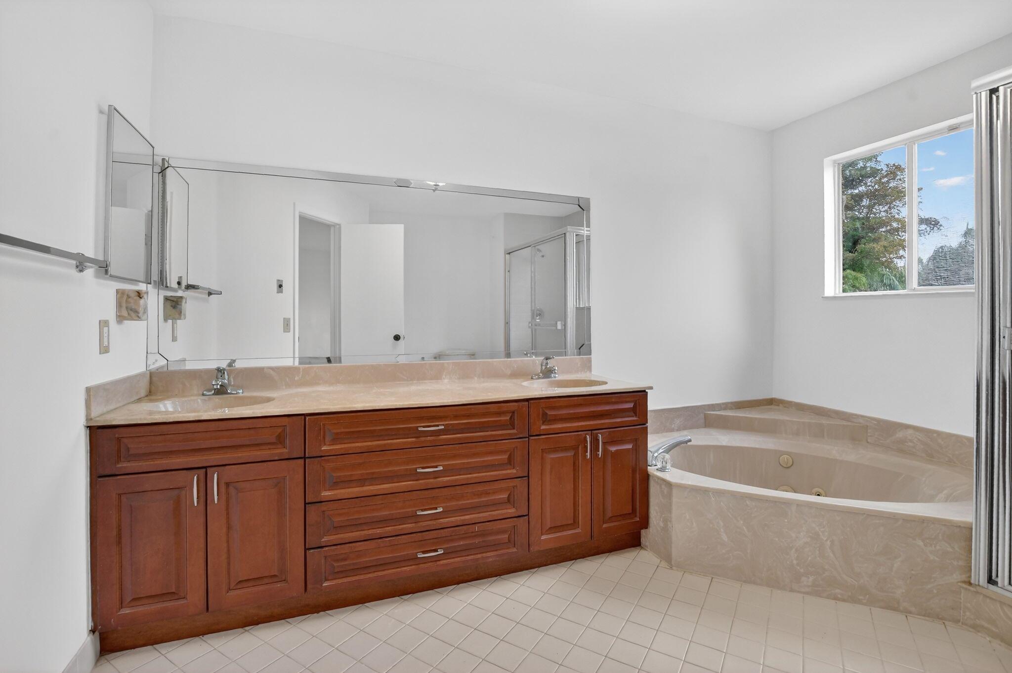 PLUM AT BOCA POINTE CONDO - Residential