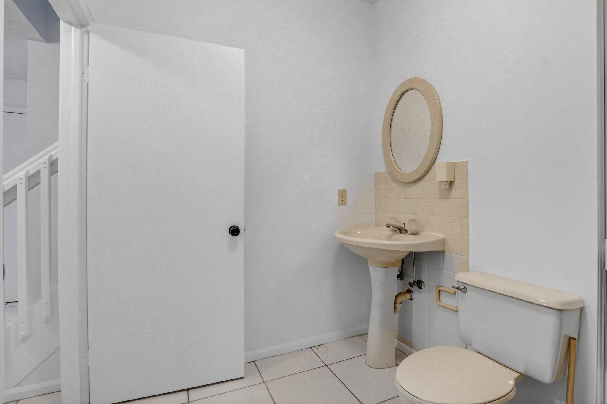 PLUM AT BOCA POINTE CONDO - Residential