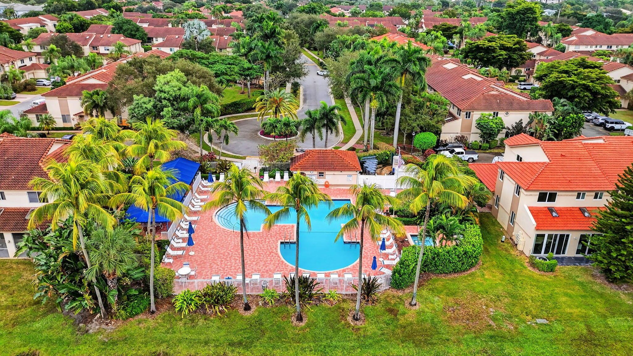 PLUM AT BOCA POINTE CONDO - Residential