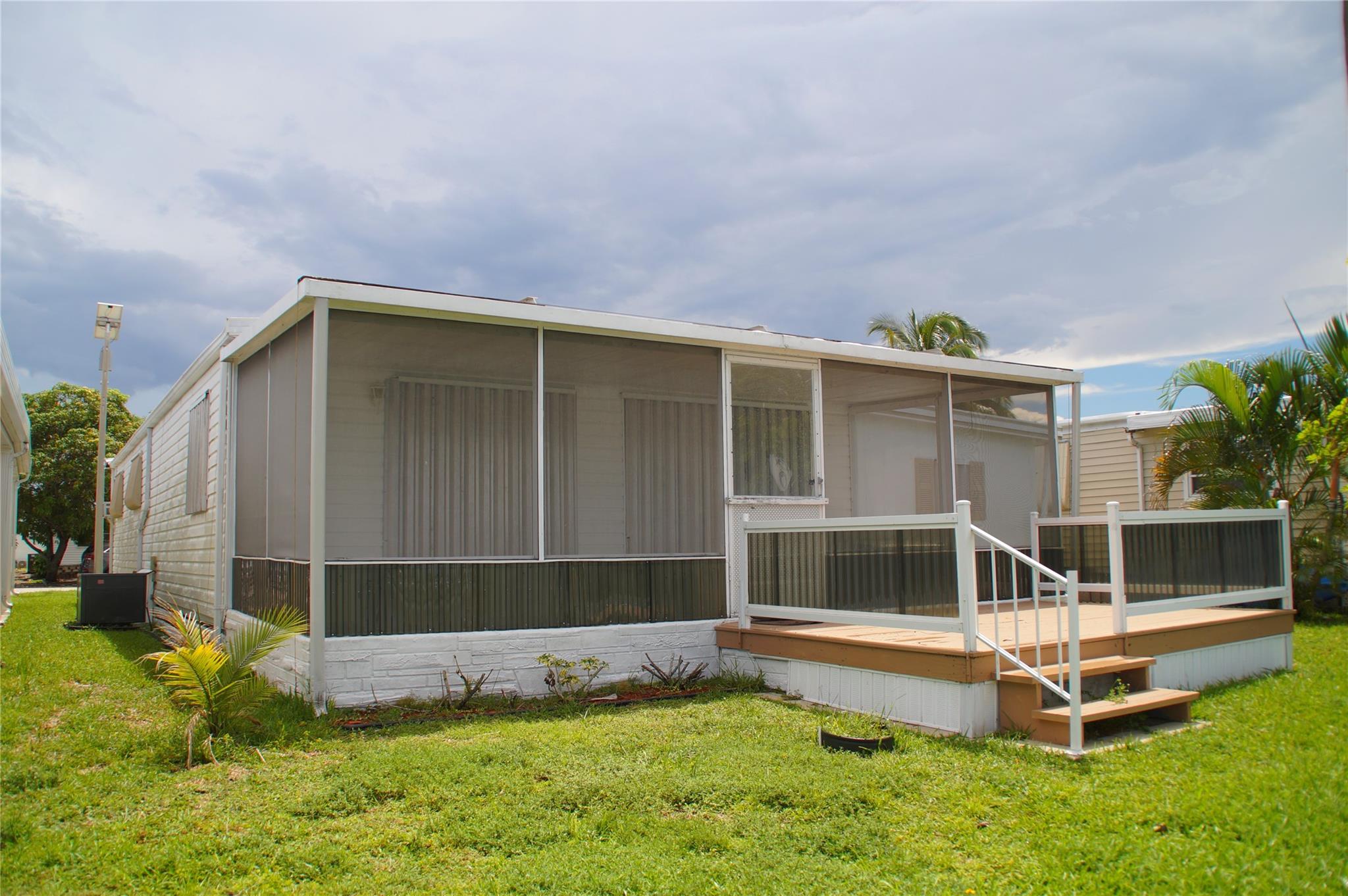 Ravenswood Estates & Mari - Residential