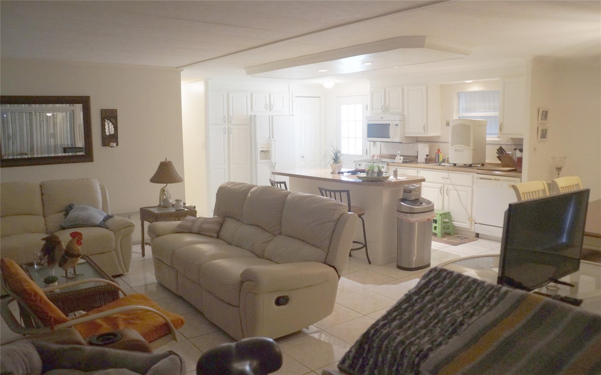 Ravenswood Estates & Mari - Residential