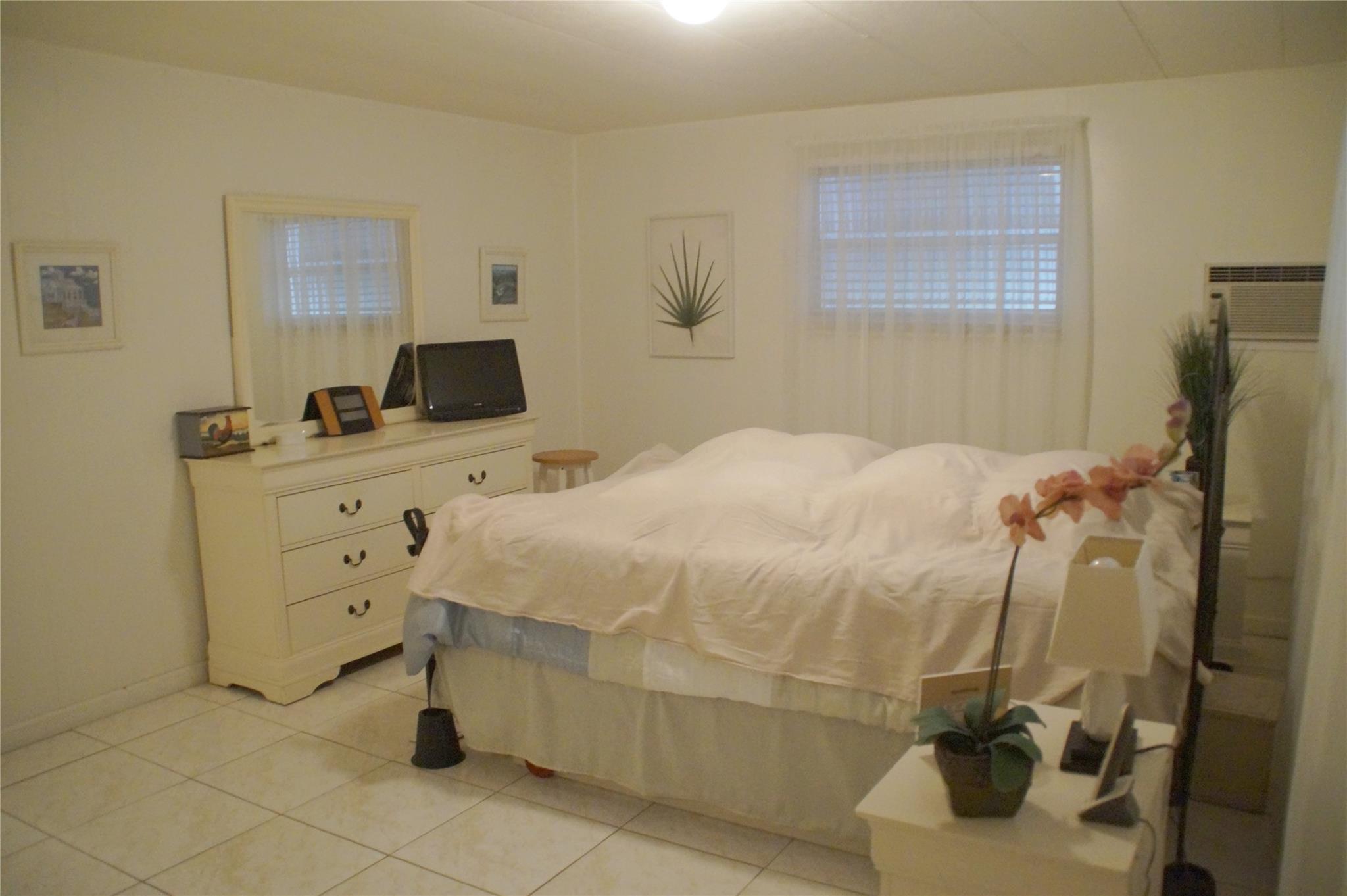 Ravenswood Estates & Mari - Residential