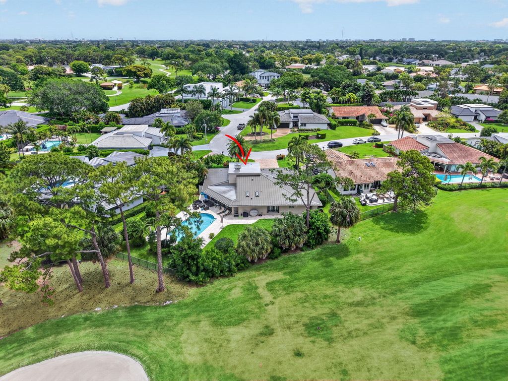 Photo of 706 Foxpointe Circle, Delray Beach, FL 33445 (MLS # B26021642)