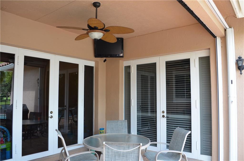 PARKLAND ISLES - Residential