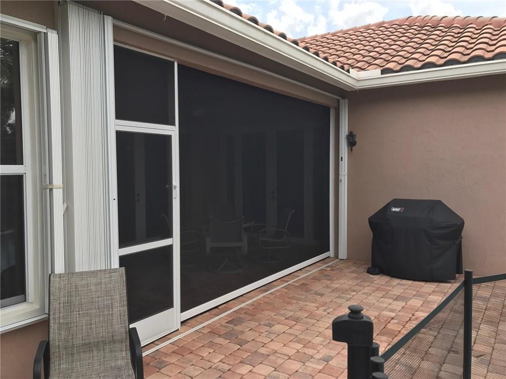 PARKLAND ISLES - Residential