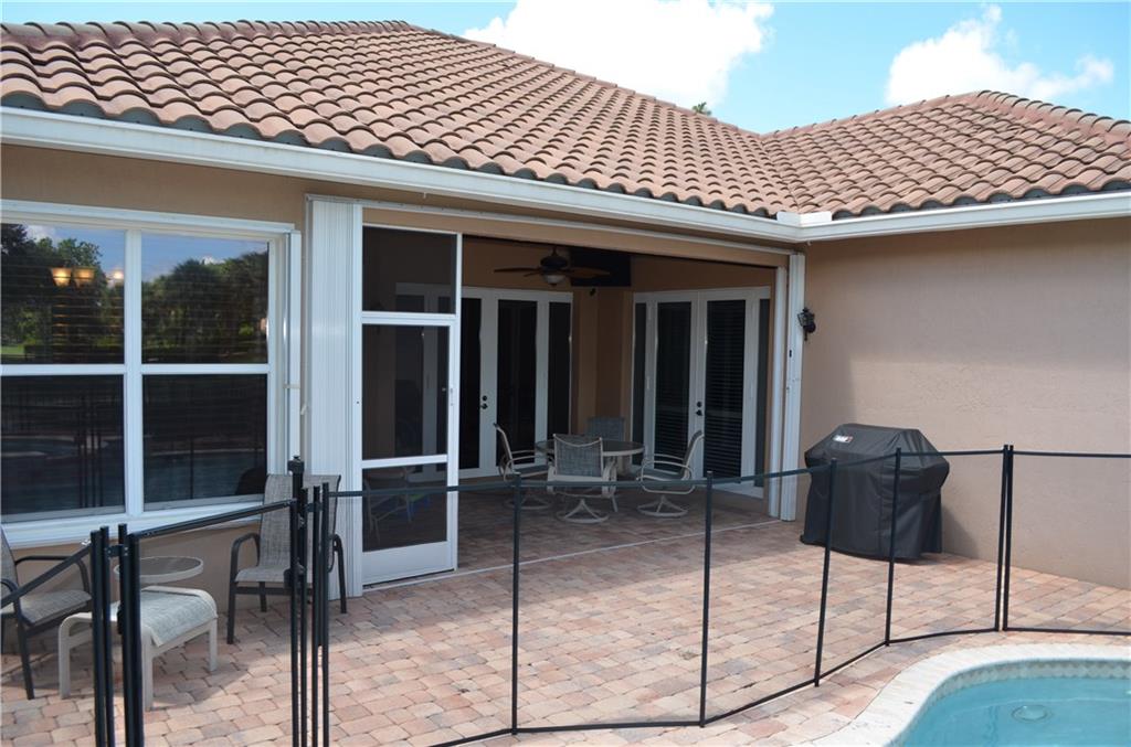 PARKLAND ISLES - Residential