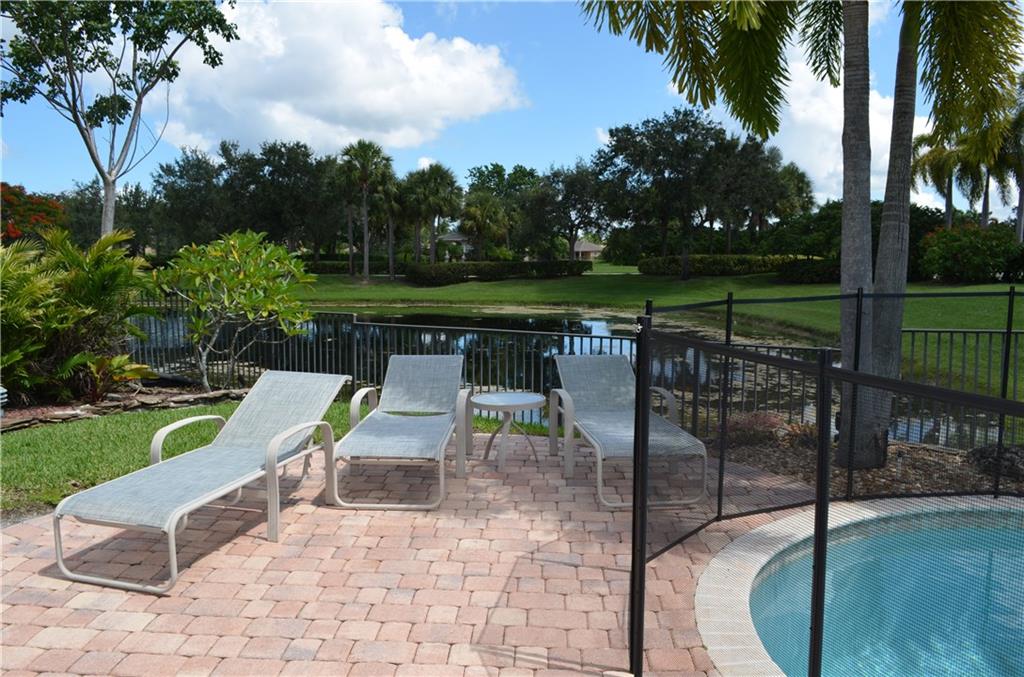 PARKLAND ISLES - Residential