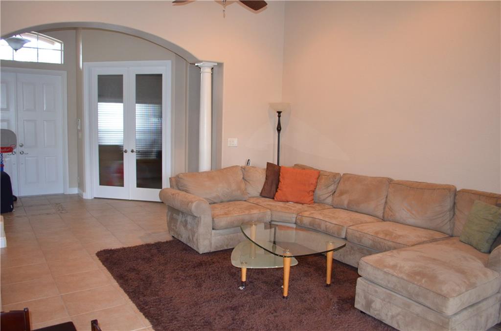 PARKLAND ISLES - Residential