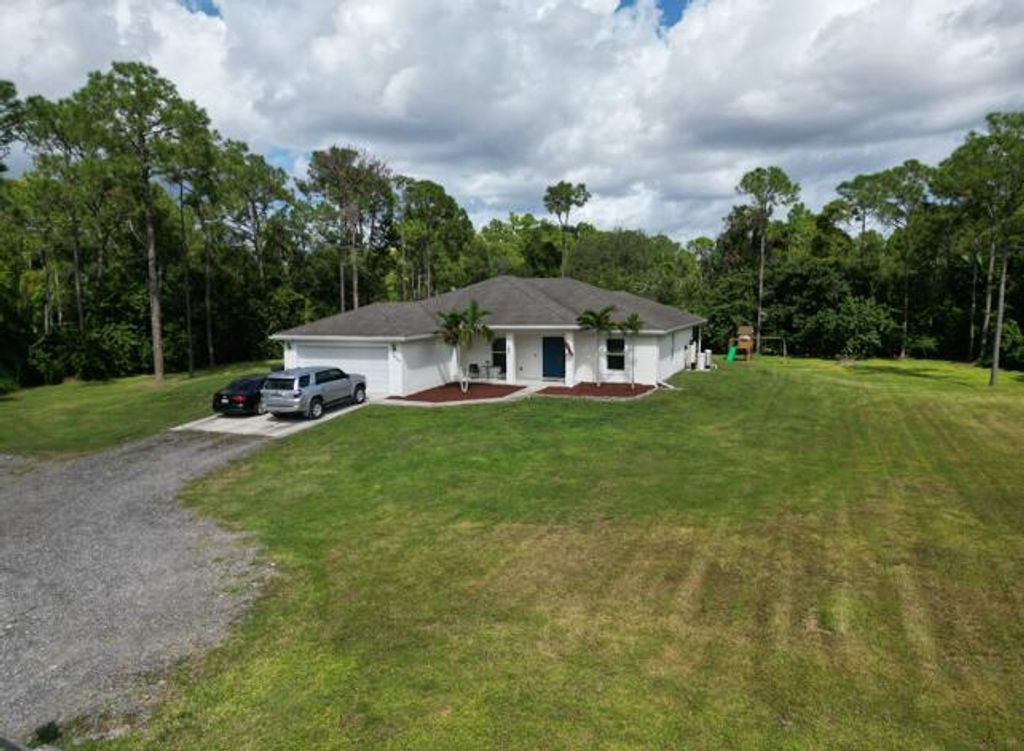 Photo of 16117 N 70th Street, Loxahatchee, FL 33470 (MLS # R11129013)