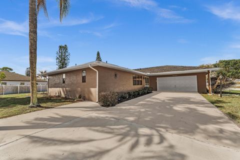 2002 SE Aneci Street Port St Lucie FL 34984