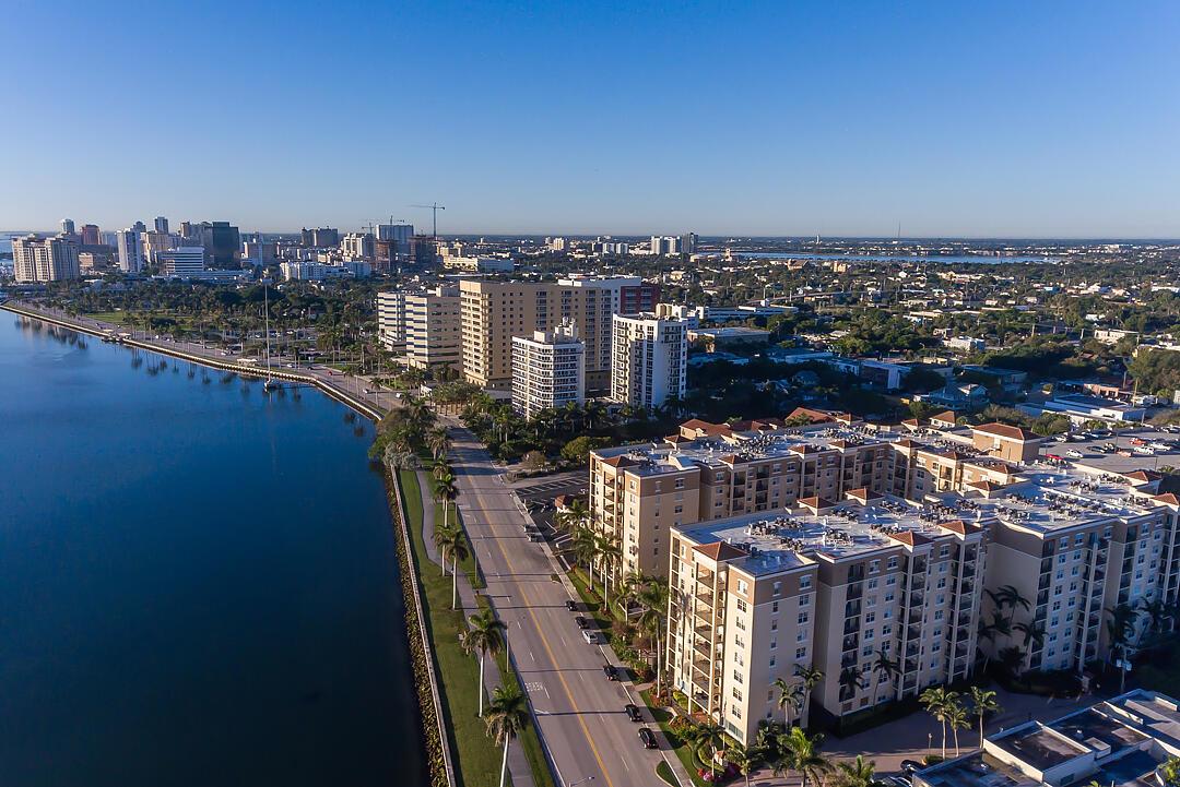 Flagler Pointe - Residential Lease