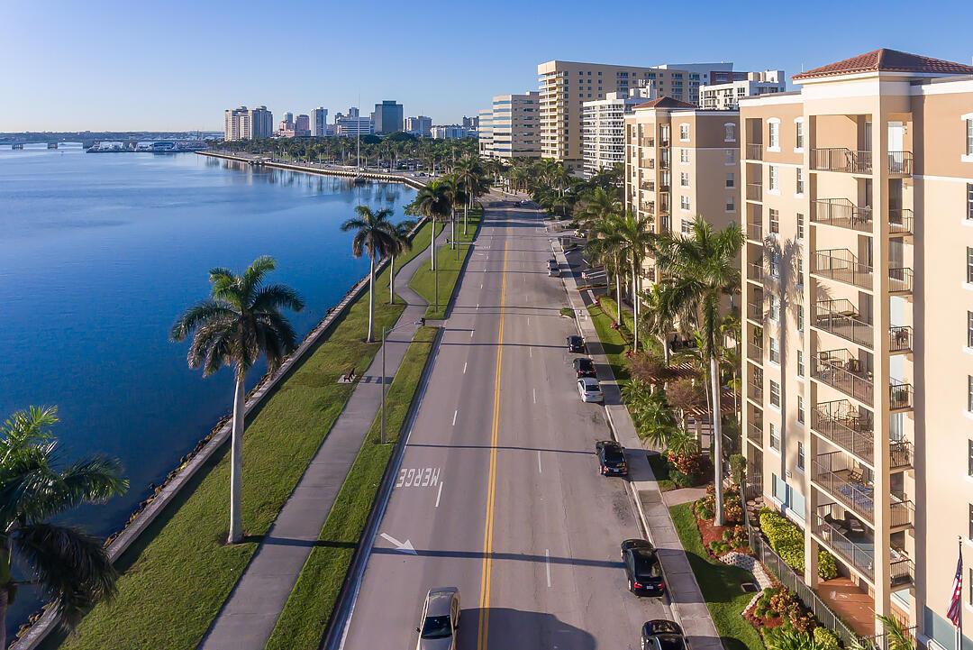 Flagler Pointe - Residential Lease