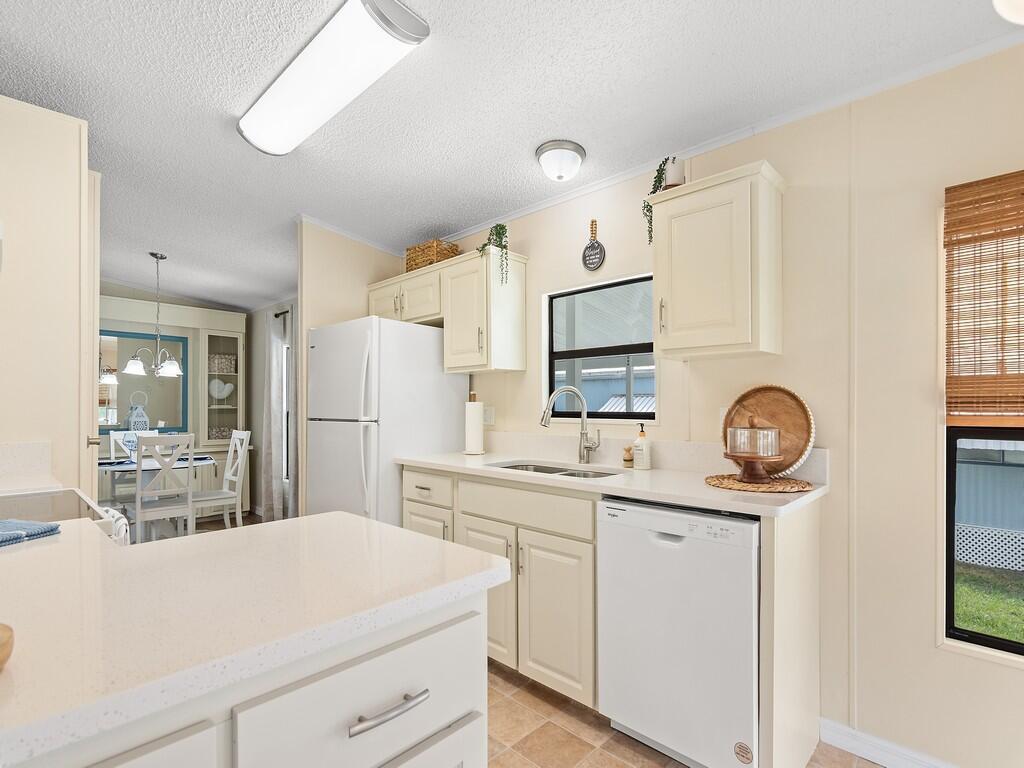 Spanish Lakes Golf Villag - Residential