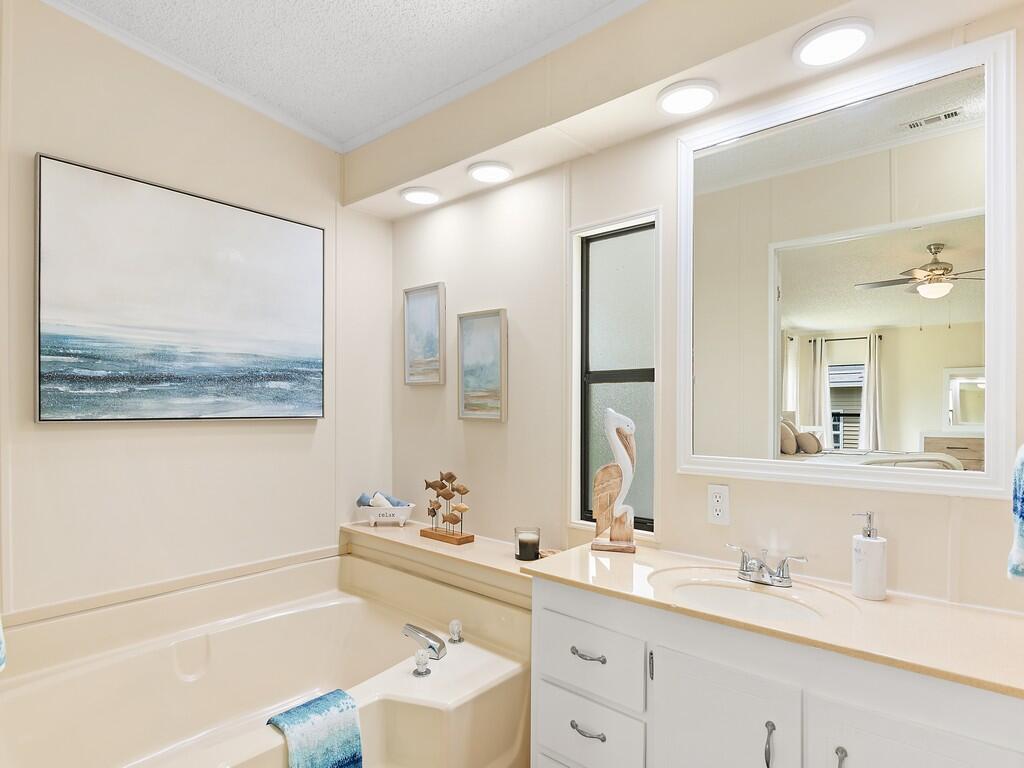 Spanish Lakes Golf Villag - Residential