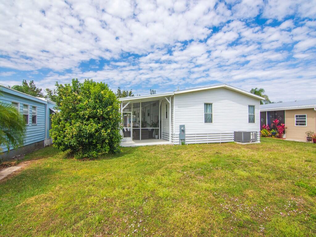 Spanish Lakes Golf Villag - Residential