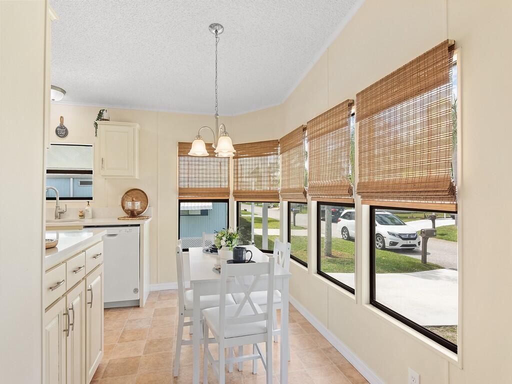 Spanish Lakes Golf Villag - Residential