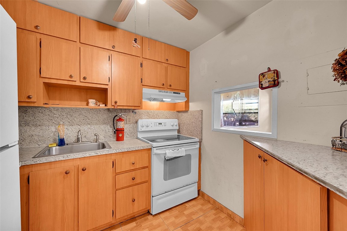 Sunrise Lakes Phase III - Residential