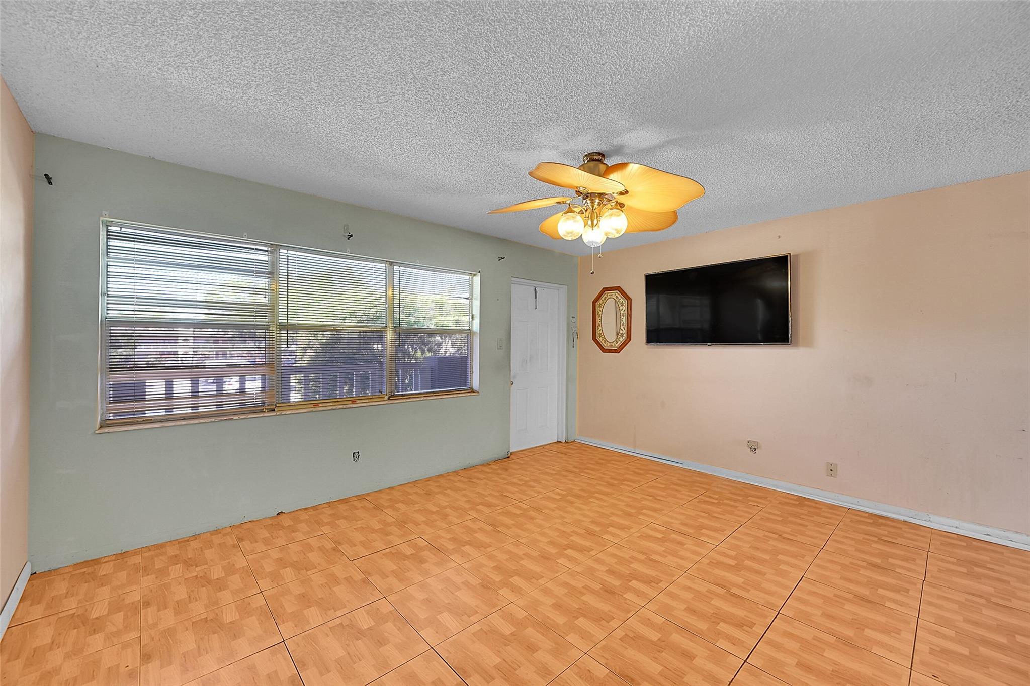 Sunrise Lakes Phase III - Residential