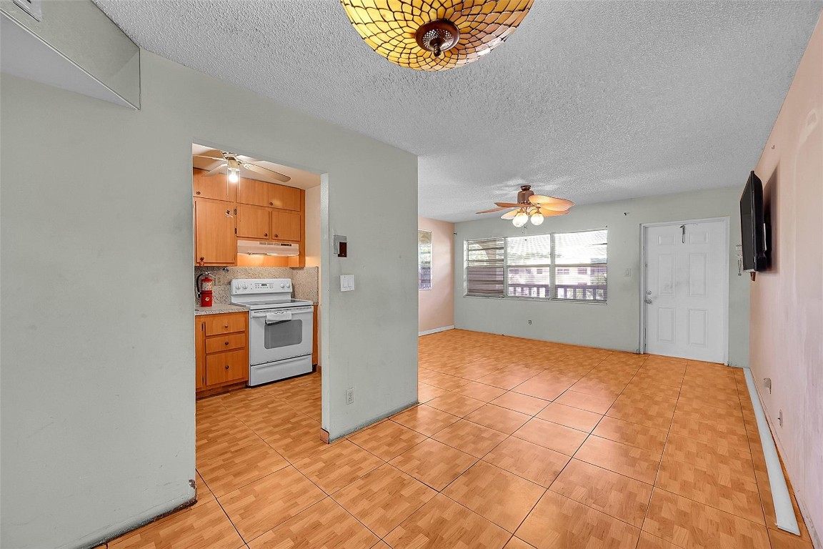 Sunrise Lakes Phase III - Residential