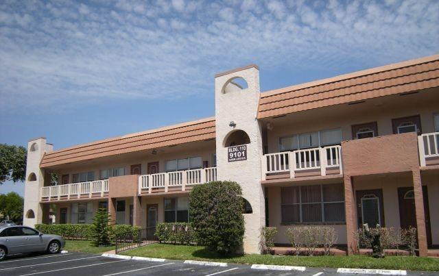 Sunrise Lakes Phase III - Residential