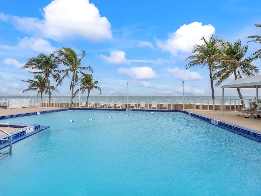 Photo of 4010 Galt Ocean Drive #1110, Fort Lauderdale, FL 33308 (MLS # B26071239)