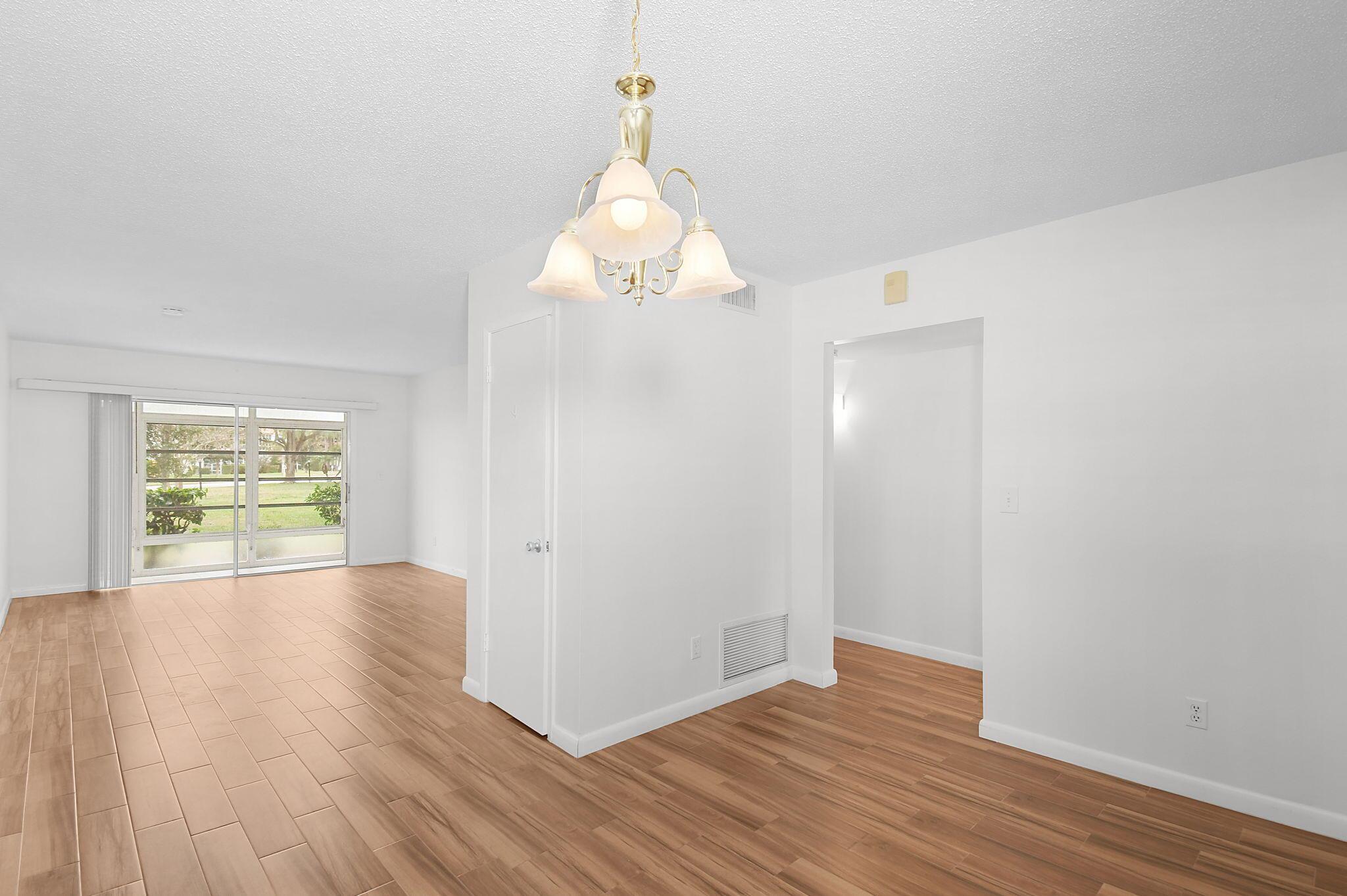 VISTA PINES CONDO - Residential