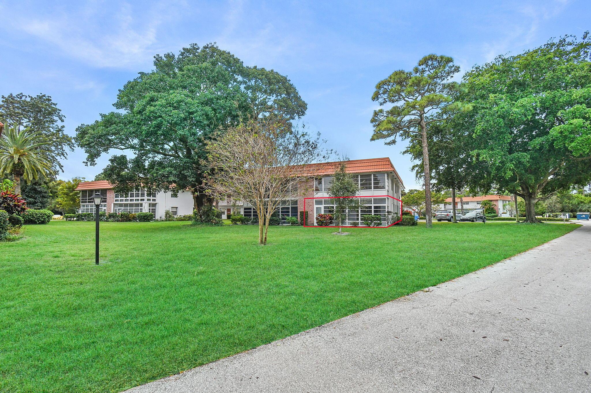 VISTA PINES CONDO - Residential