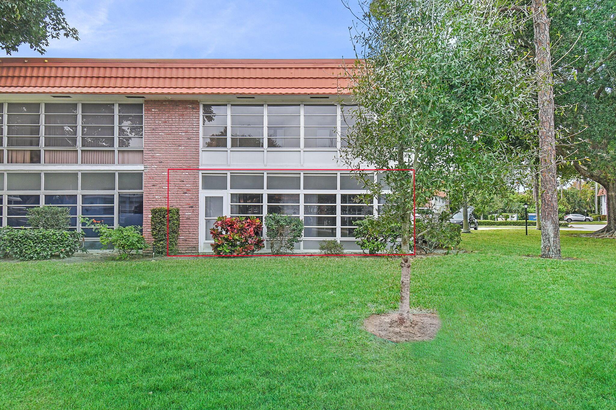 VISTA PINES CONDO - Residential