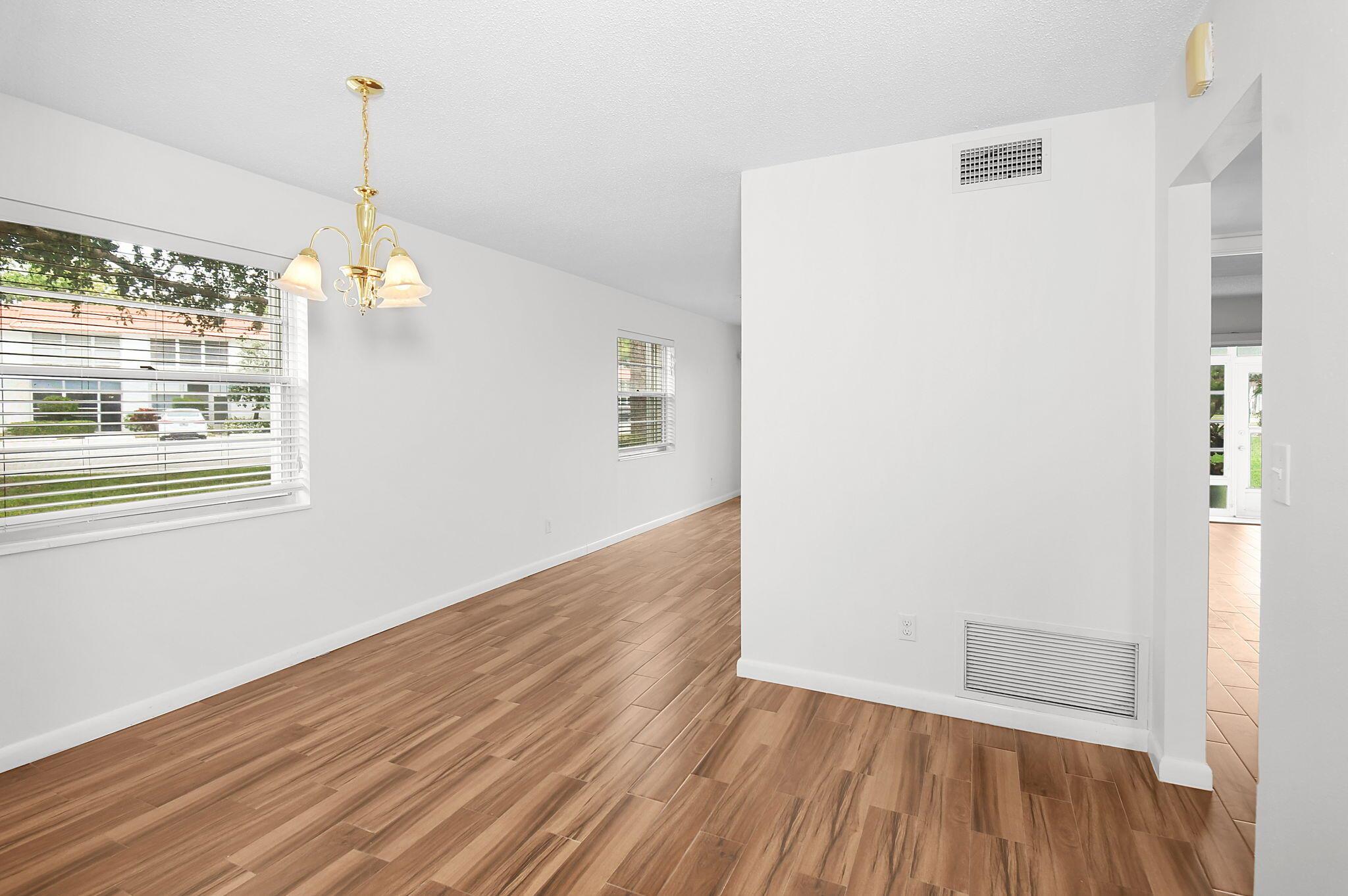 VISTA PINES CONDO - Residential