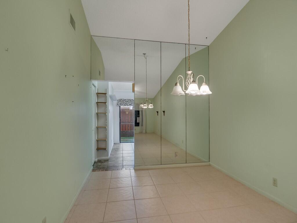 VILLAS OF HOBE SOUND - Residential