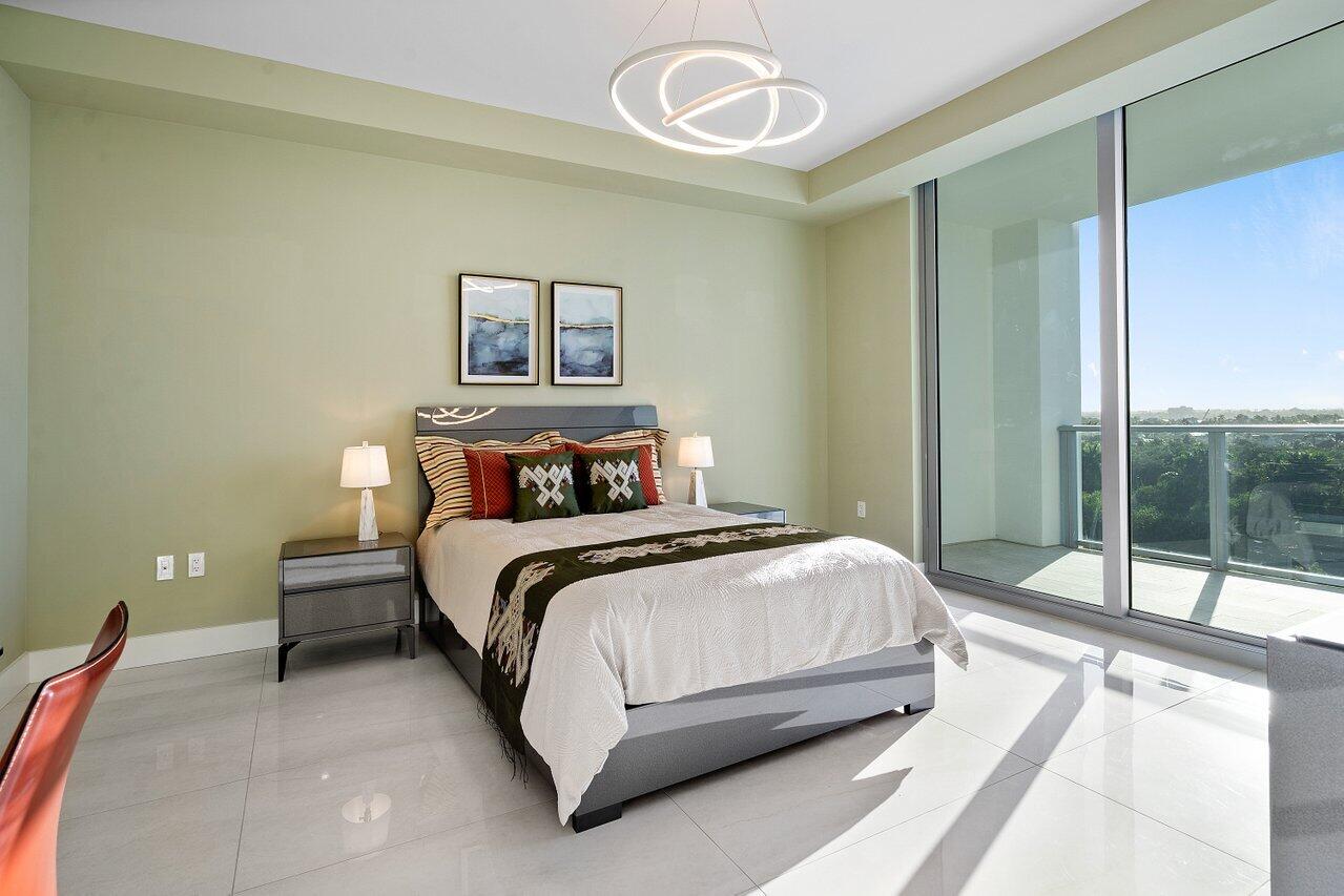 5000 NORTH OCEAN - Residential