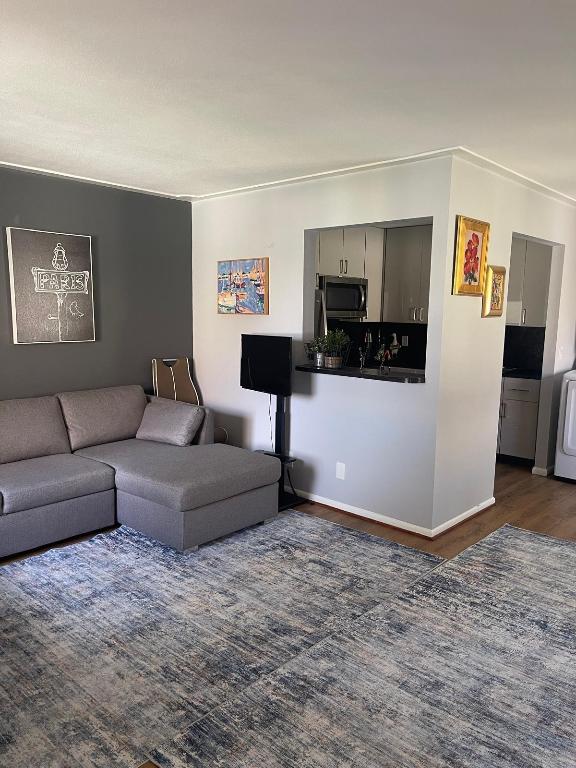 Kings Point - Residential Lease