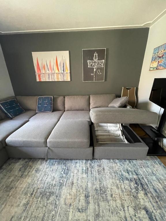 Kings Point - Residential Lease