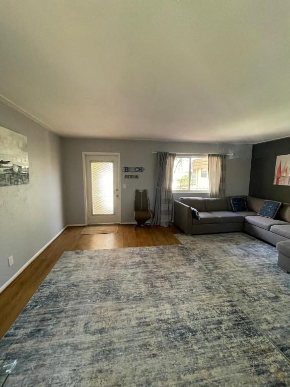 Kings Point - Residential Lease