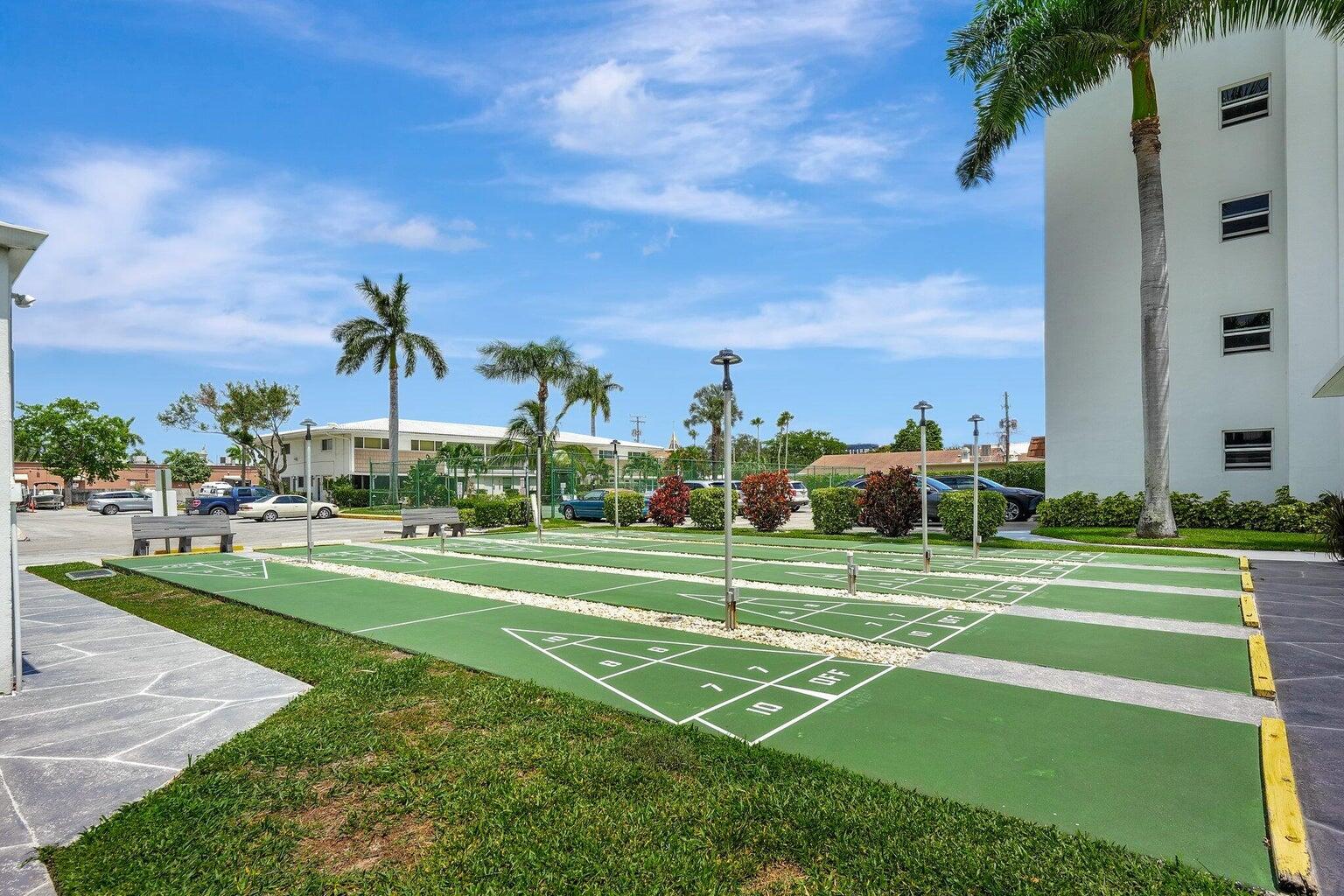 RIVER SHORES CONDO - Residential Lease