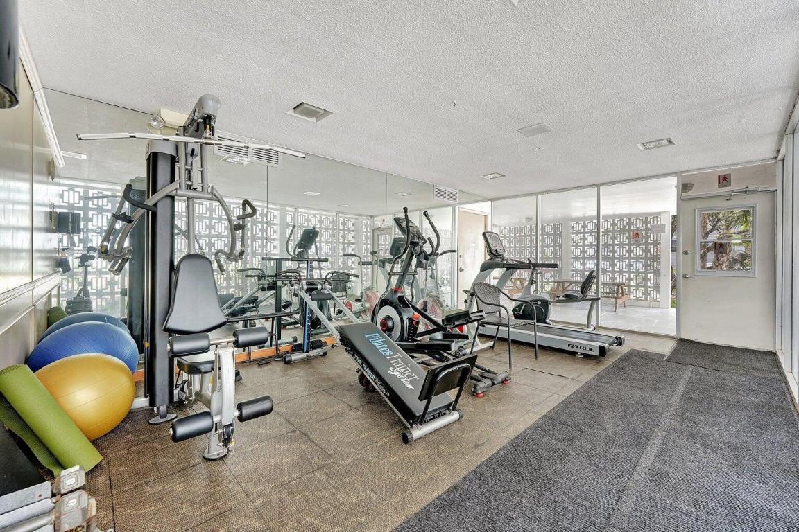 RIVER SHORES CONDO - Residential Lease